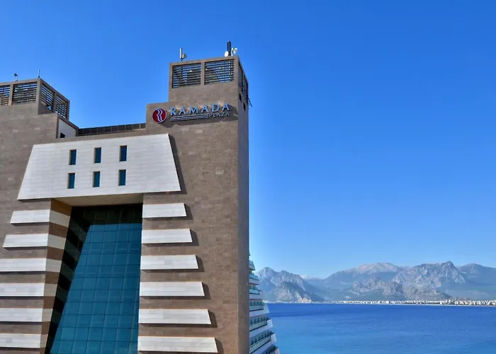 Hotel Ramada Plaza Antalya